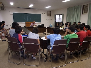 福留さんからクイズを出題される